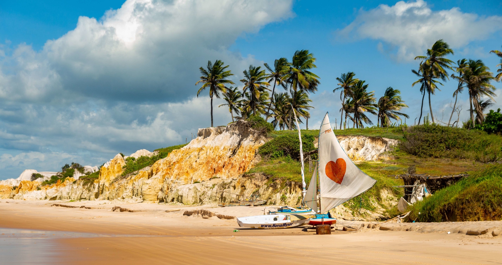 Plage de Canoa Quebrada au Brésil
